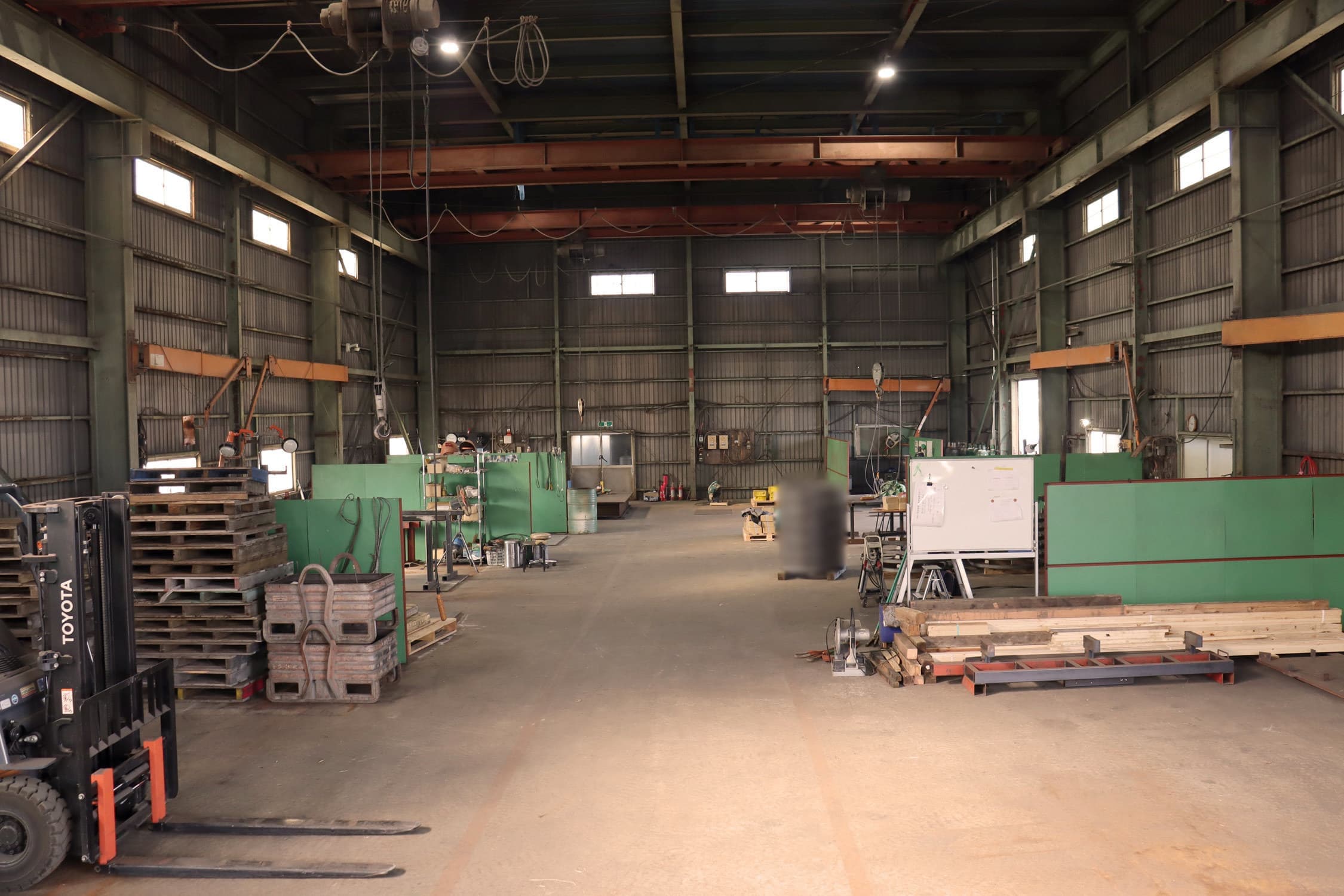 小島工業株式会社|各種金属溶接・板金加工|鋼材受注・発注|製缶|アイアンウッド家具製作・住宅プチリノベーション|茨城県北相馬郡利根町の自社工場